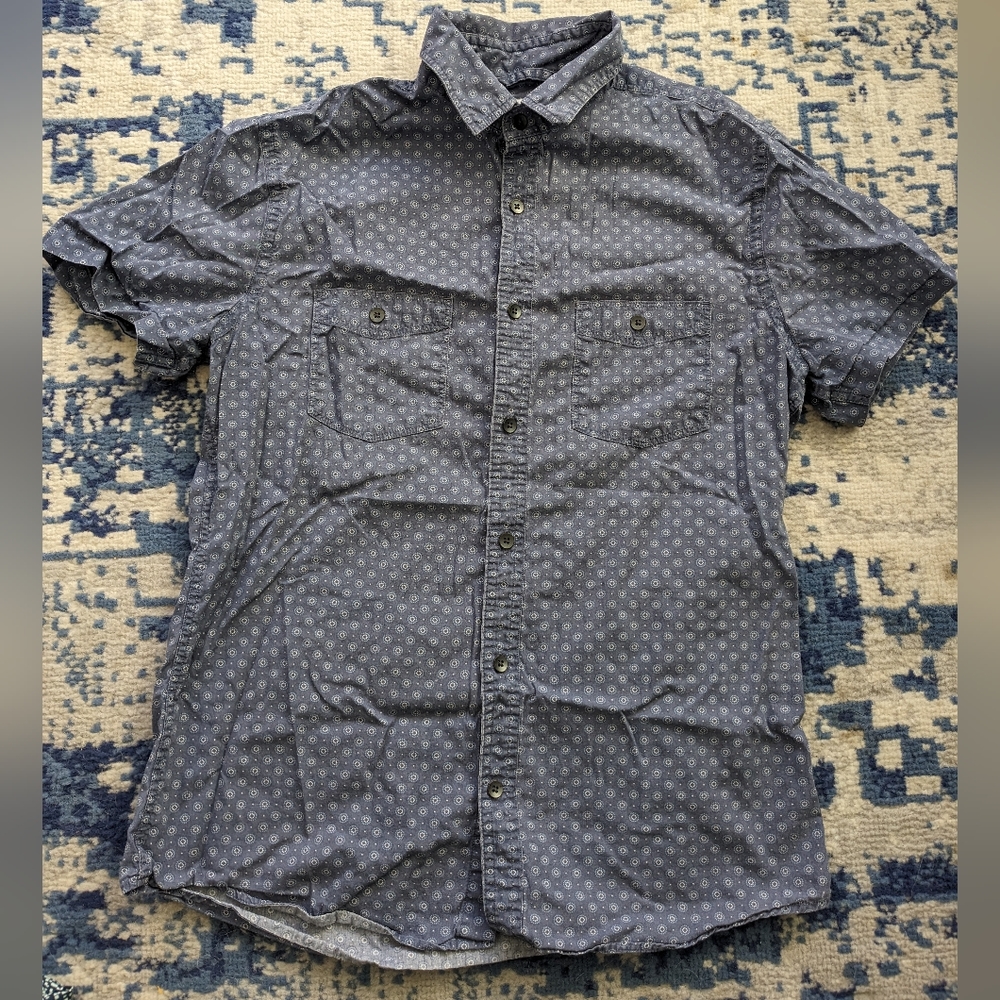 Express Button-Down Tee Size Small